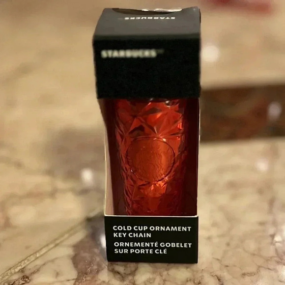 NEW Starbucks Holiday 2023 Poinsettia Red Prism Mini Tumbler Ornament Keychain - Picture 1 of 3